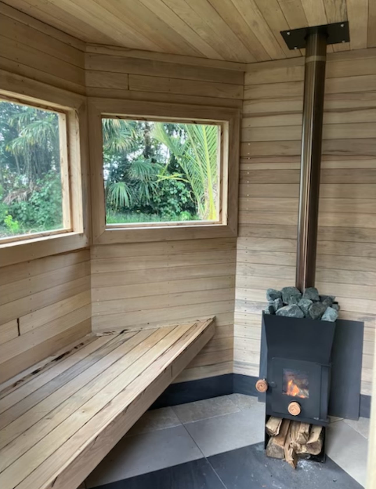 Large sauna fireplace