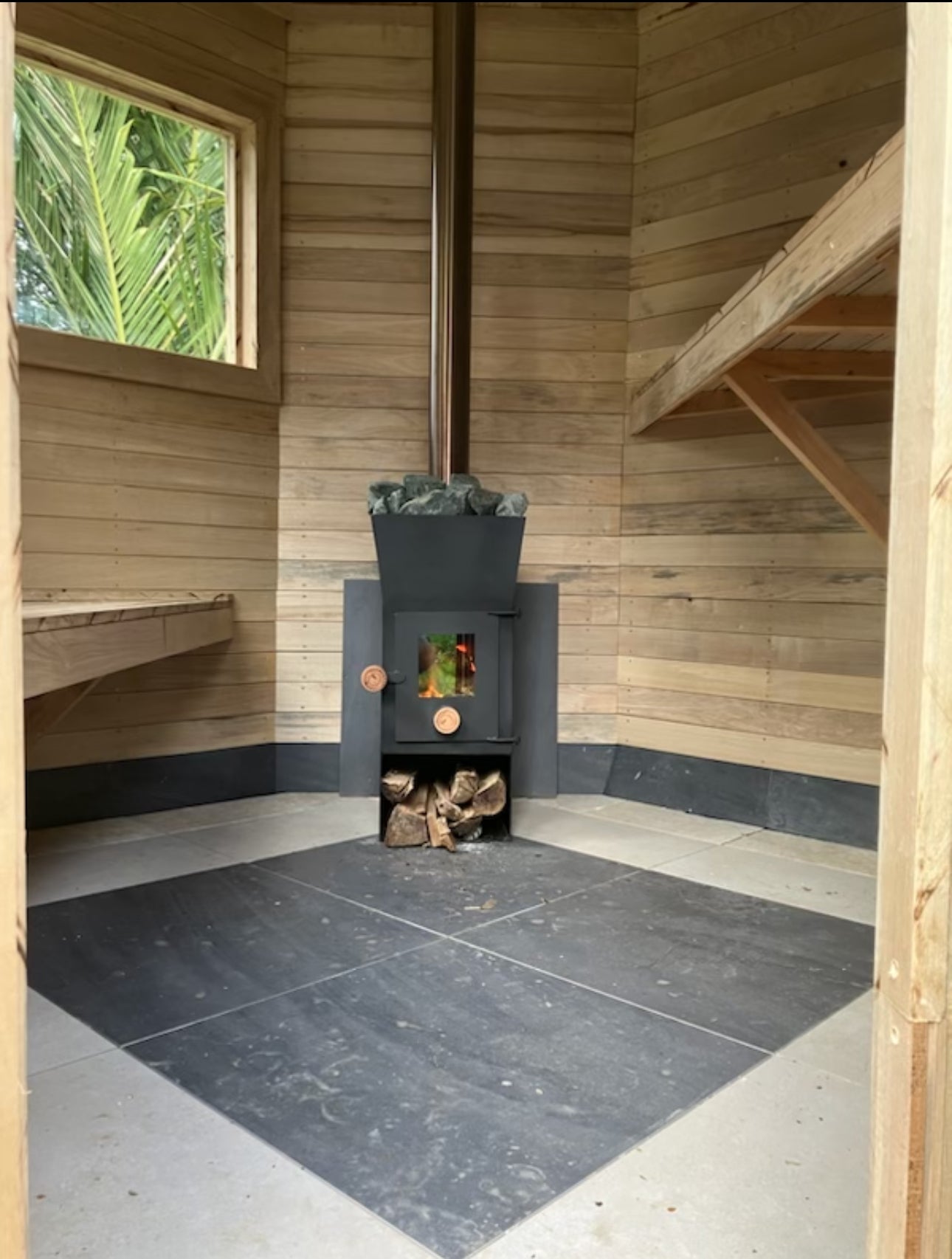 Large sauna fireplace